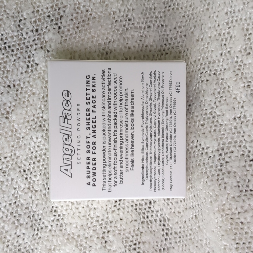 TYS BEAUTY Angel Face Setting Powder in Dream, 9g/0.31oz - Picture 3 of 10